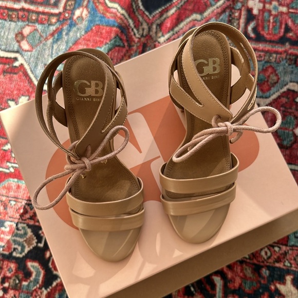 GIANNI BINI ‘after-hours’ sandal in Spanish sand - Picture 2 of 5